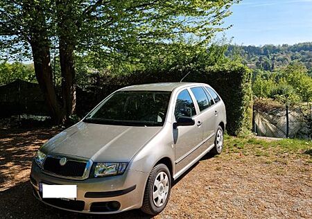 Skoda Fabia Combi 1.2 12V Classic Classic