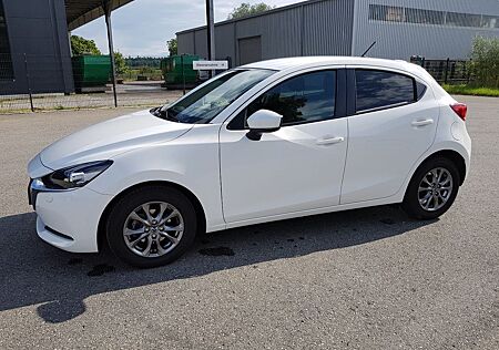 Mazda 2 SKYACTIV-G 90 Exclusive-L. SKYACTIV-Driv E...