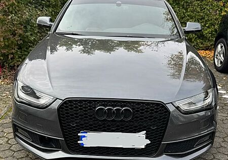 Audi A4 3.0 TDI S tronic quattro S line Avant S line