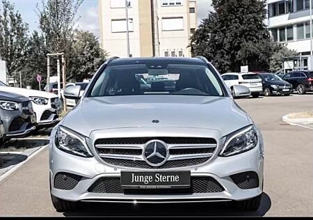 Mercedes-Benz C 300 d 4MATIC T Autom. -