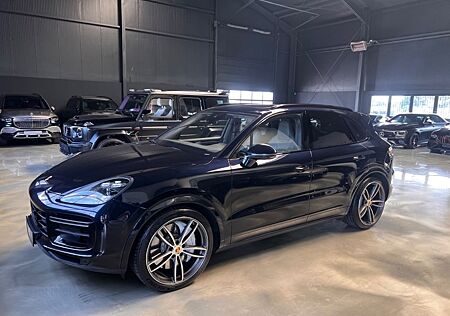 Porsche Cayenne CayenneTurbo PANO/ACC/HINTERACHSLENKUNG/PDCC SPO