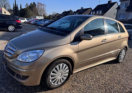 Mercedes-Benz B 200 /TÜV NEU/2HD/TEILLEDER/PDC/TEMPOMAT/