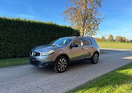 Nissan Qashqai +2 360 4X4*Automatik*Pano