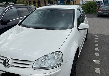 VW Golf Volkswagen 1.6 FSI Trendline Automatik Trendline