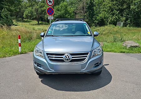 VW Tiguan Volkswagen 2.0 TDI Track & Field Track & Field