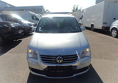VW Touran Volkswagen Highline Facelift 7-Sitzer Klimaautomatik