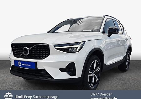 Volvo XC 40 XC40 B3 B DKG Plus Dark Pano * Winterpaket