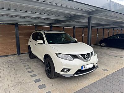 Nissan ACENTA, 7 Sitzer, Panorama Dach,360 Kamera