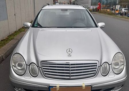 Mercedes-Benz E 200 mit LPG Anlage KOMPRESSOR T ELEGANCE