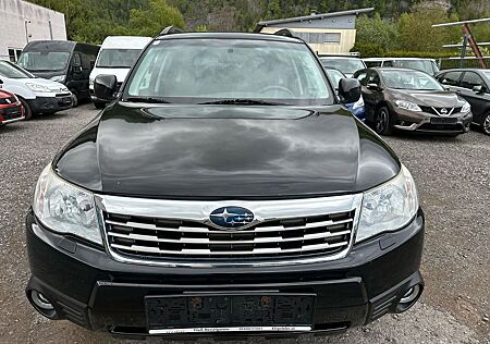 Subaru Forester gebraucht kaufen Subaru Forester Active 2.0-150 P.s-4x4-AHK-SHZ