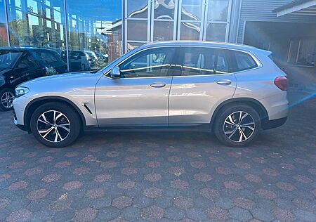 BMW X3 gebraucht kaufen BMW X3 xDrive 20 i Advantage Stndheizun/Kamera 1Hand