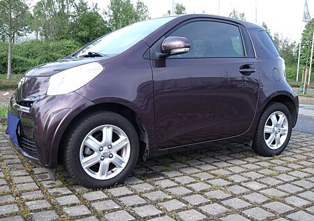 Toyota iQ + 1,0-l-VVT-i +