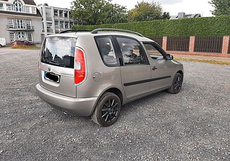 Skoda Roomster 1.2l Family Family