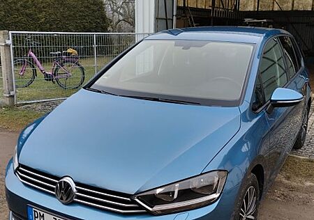 VW Golf Sportsvan Volkswagen 1.2 TSI 81kW DSG ALLSTAR BMT ...