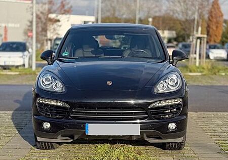 Porsche Cayenne Diesel 3.0 Tiptronic / Leder/AHK