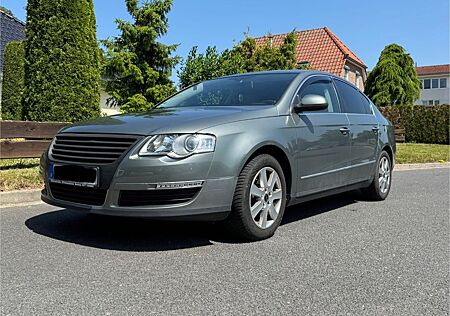VW Passat Volkswagen 2.0 TFSI 16V Sehr Gepflegt
