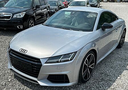 Audi TT Coupe 2.0 TFSI quattro S-Line