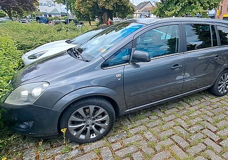 Opel Zafira 1.9 CDTI Edition "111 Jahre" 110kW Ed...