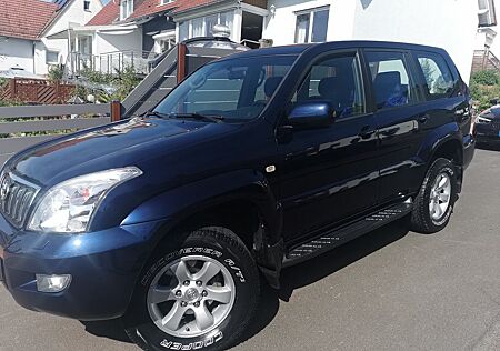 Toyota Land Cruiser 3.0 D-4D Automatik -