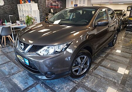 Nissan Qashqai Visia/Klimaanlage/1.Vorhalter/Aluräder