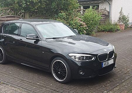 BMW 125i Edition M Sport Shadow A Navi LED Alcantara