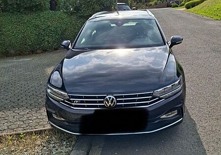 VW Passat Volkswagen 2.0 TDI SCR DSG Business R Line