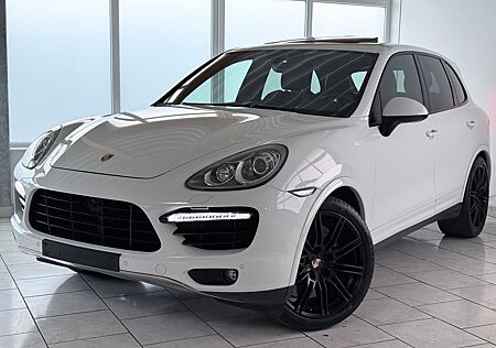 Porsche Cayenne Turbo S - AHK/Burm./Chrono/ACC/Volleder