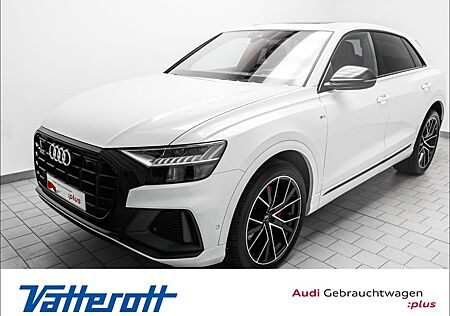 Audi Q8 50 TDI S line competition plus Pano AHK