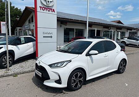 Toyota Yaris Hybrid Teamplayer mit Comfort Paket
