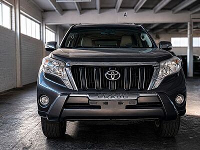 Toyota Prado VXR V6|EXPORT|FRIDGE|BrownLEATHER|360|PANO