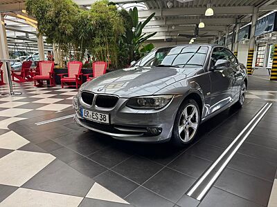 BMW 320i Cabrio TÜV & Service Neu! 8 Fach bereift.