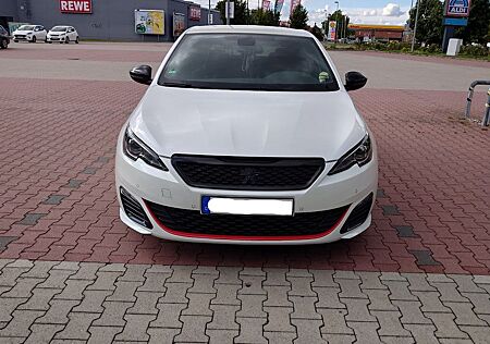 Peugeot 308 GTi by Sport THP 270 PERLMUTTWEISS
