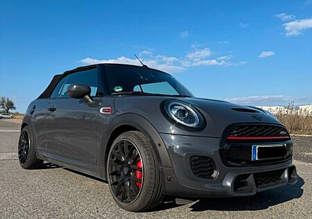 Mini John Cooper Works Cabrio