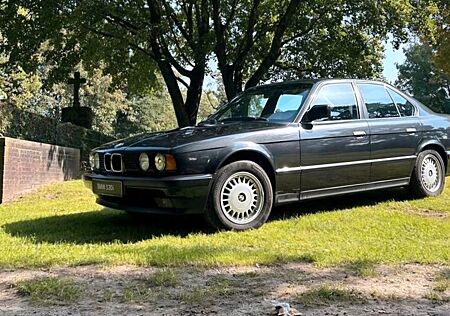BMW 530 Oldtimer H- Zulassung . Rarität e34