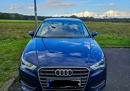 Audi A3 1.2 TFSI Ambiente Sportback Ambiente