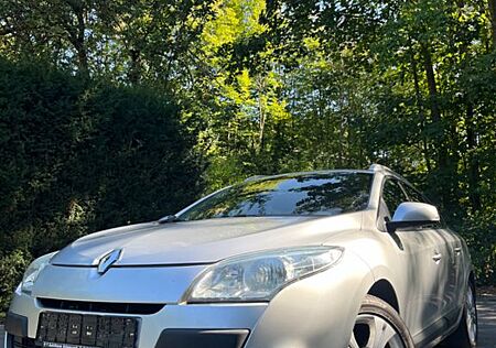 Renault Megane III Grandtour Dynamique/Pdc/Ahk/Tüv Neu