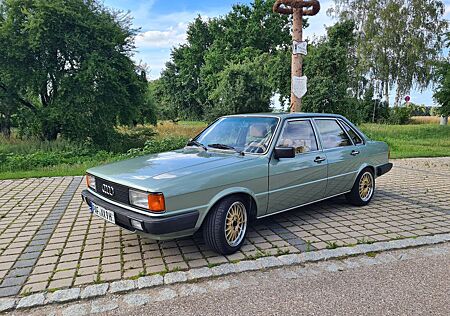 Audi 80 B2 1.6 Sammlerstück H-Gutachten Wertgutachten