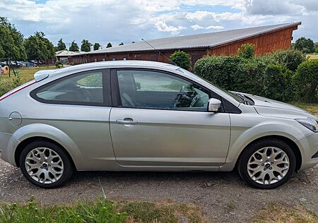 Ford Focus 1,6 Sport 1. Rentnerhand, Zahnriemen neu!