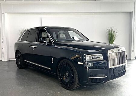 Rolls-Royce Cullinan V12 * 24 Zoll* Massage* 360°*AHK*