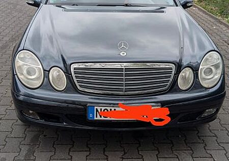 Mercedes-Benz 240