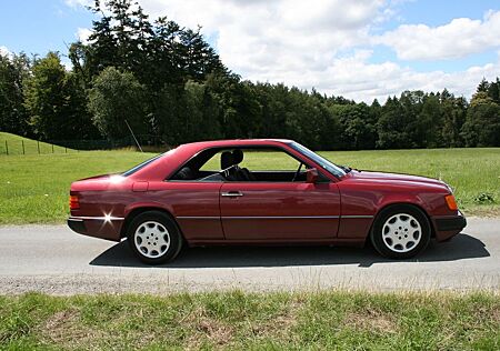 Mercedes-Benz CE 320