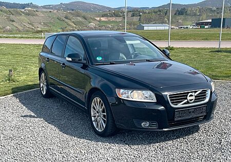 Volvo V50 Tüv 09/2025 ** 2HAND **
