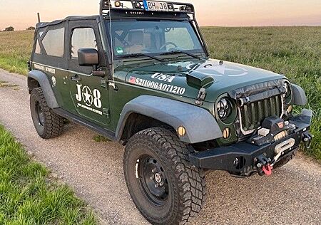 Jeep Wrangler J8 Military - Sammlerstück nur 2 Stück!