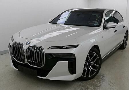 BMW 740d xDr. M Sport Autob.asst. ACC Panorama Sthz.