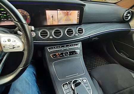 Mercedes-Benz E 300 de T Autom. -