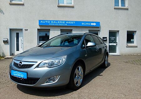 Opel Astra J Sports Tourer Design Edition*PDC*AHK*SHZ