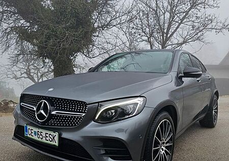 Mercedes-Benz GLC 220 d 4MATIC AMG Line Coupé Autom. AMG Line
