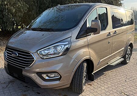 Ford Tourneo Custom Titanium L1