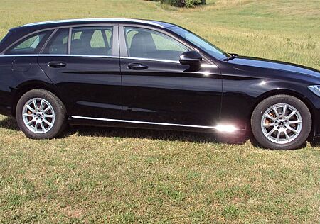 Mercedes-Benz C 200 d T Autom. -