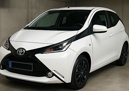 Toyota Aygo (X) -play Edition-S Kamera 84tkm